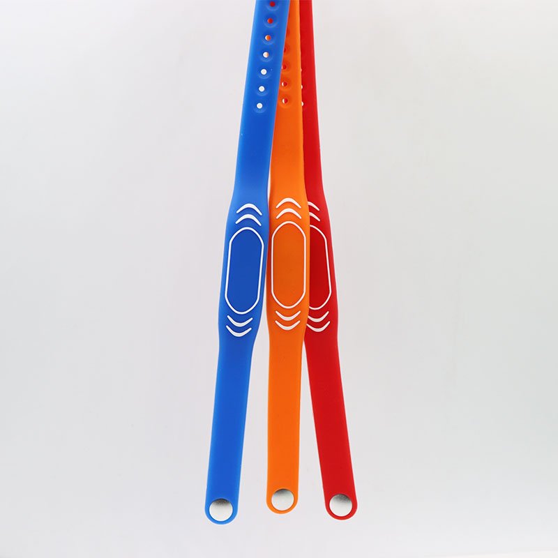 RFID Silicone NFC Memorial Wristband Bracelets RFID QR NFC Silicone Wristband