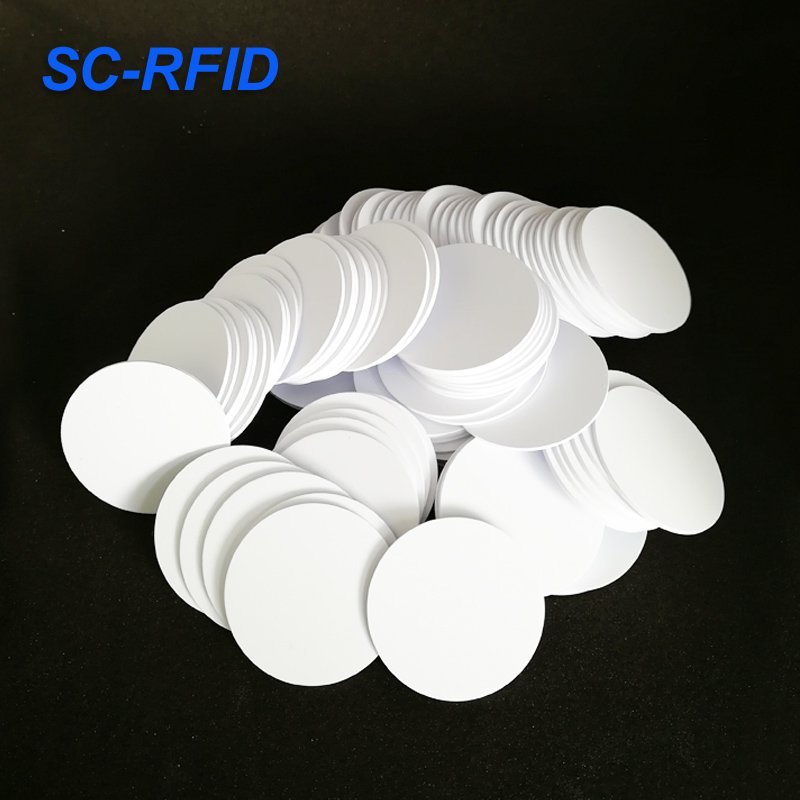 Sencan Active RFID Coin Card Coins with Chip 13.56mhz 215 NFC PVC Round Coin 25 mm PVC Tag Sticker Rewritable 504 Byte