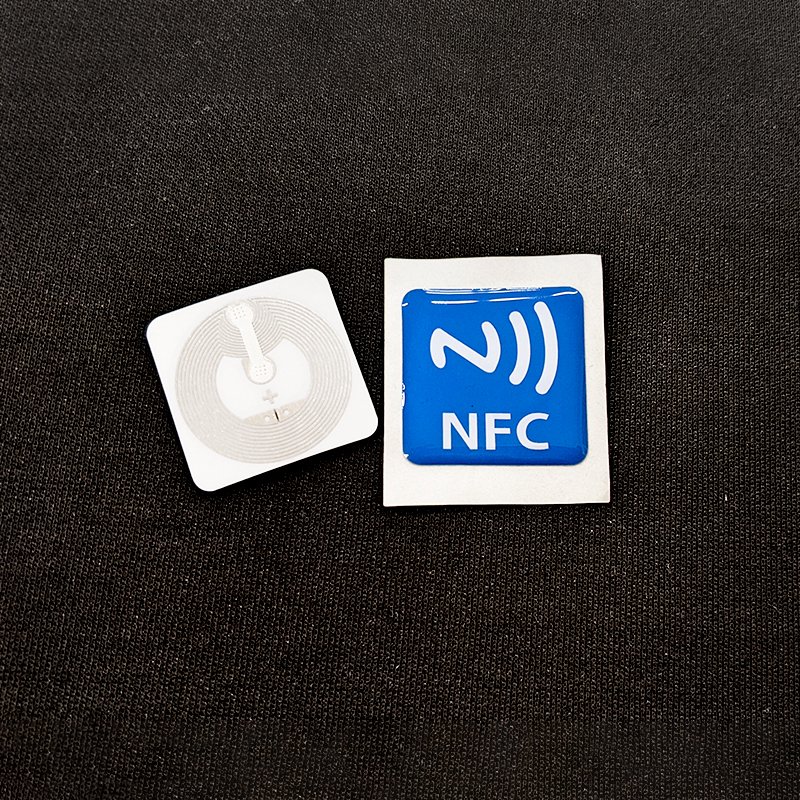 ISO14443A NFC Epoxy Tag 13.56Mhz RFID Sticker Anti Metal Coin RFID Card Round NFC Epoxy Label