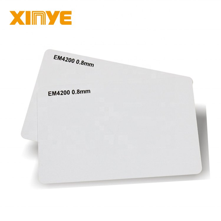 HF 13.56mhz PVC Blank White RFID Smart ID / IC Cards Factory Price LF 125khz Access Control Customized Logo 125khz /13.56mhz