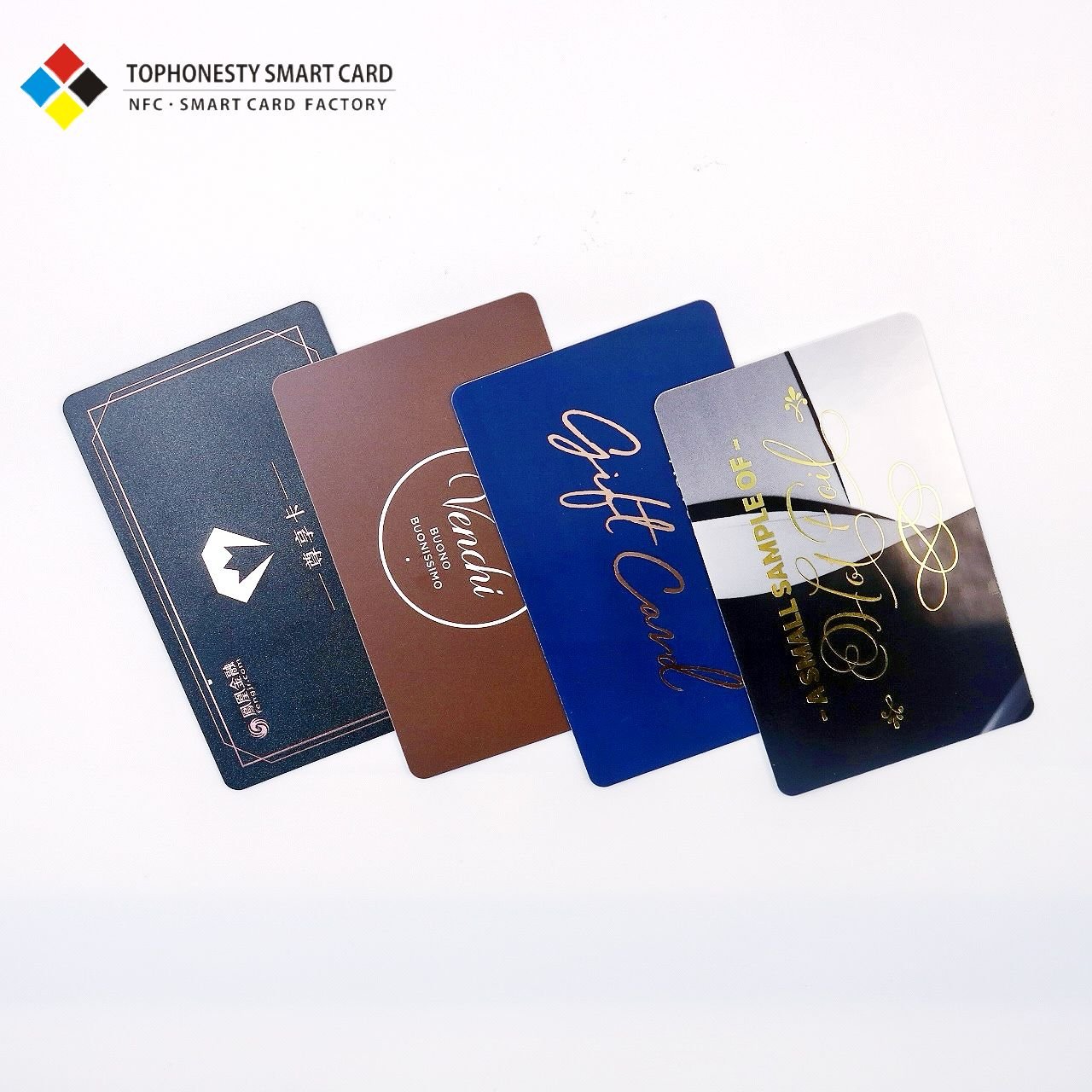 Free Design VIP Membership Loyalty Card Waterproof PVC 1k RFID/NFC Chip ISO Model 860-960MHz Frequency Barcode QR Code Supply