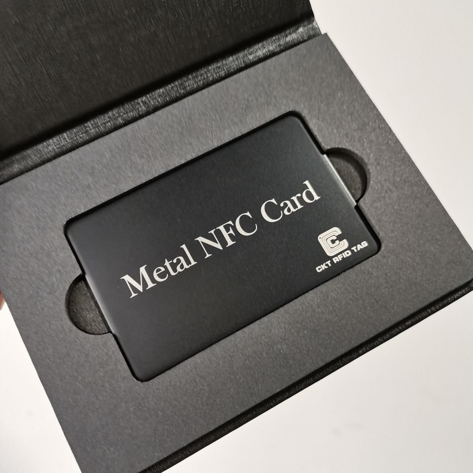 Customized printed NFC membership card VIP black metal NFC card for writing url link
