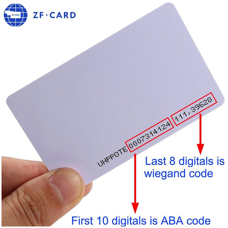 CR80 30mil Size MIFARE(R) Classic 4k 13.56mhz Pvc Rfid Blank PVC Cards