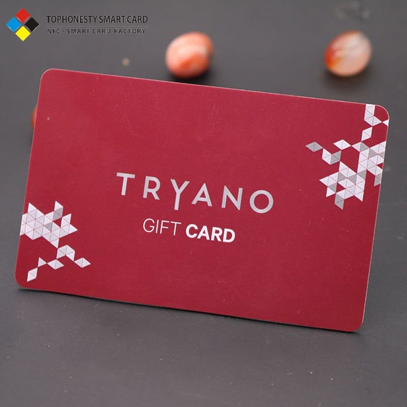High-End 4C Offset Printed CR80 Plastic Loyalty Card 128 UV Barcode NFC & RFID Communication Interface 13.56MHz Frequency