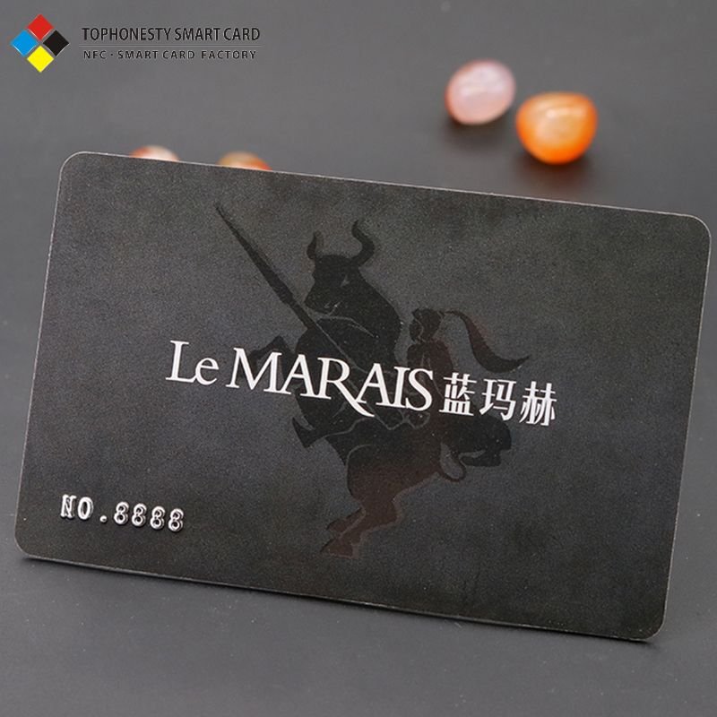 High-End 4C Offset Printed CR80 Plastic Loyalty Card 128 UV Barcode NFC & RFID Communication Interface 13.56MHz Frequency