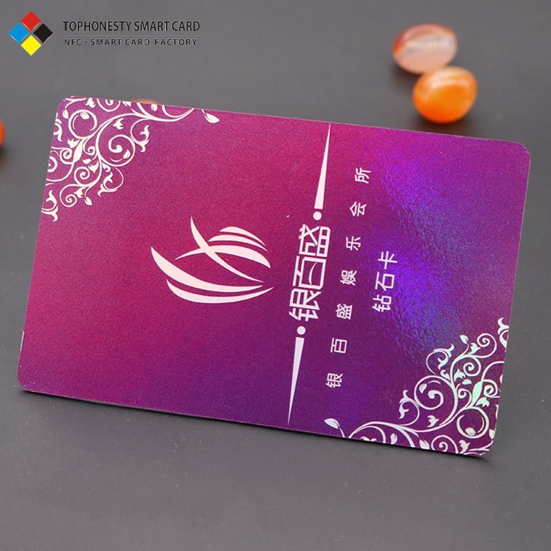 High-End 4C Offset Printed CR80 Plastic Loyalty Card 128 UV Barcode NFC & RFID Communication Interface 13.56MHz Frequency