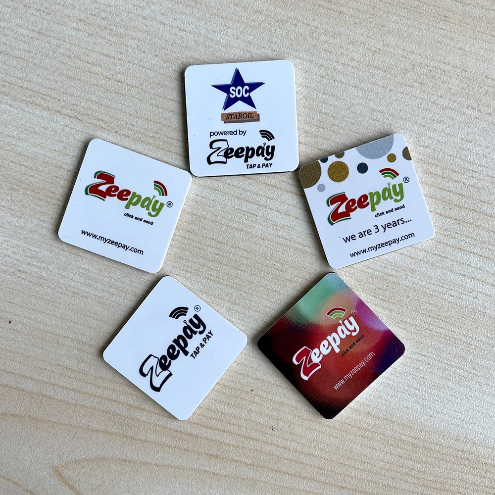 RFID 13.56Mhz 30mm 215chip nfc card tag blank coin RFID plastic pvc digital festival coin card