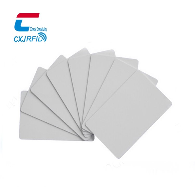 Alibaba Factory Manufacturer Credit Card Size Id White Blank Card NTAG 213 Chip Blank Card