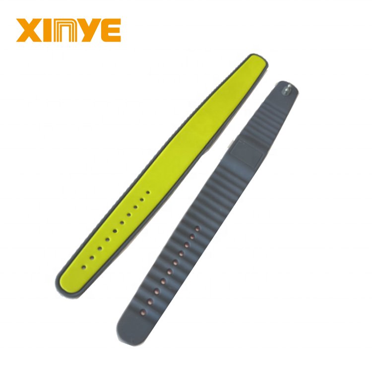 Customized sillicon bracelet rfid wristbands uhf rfid long range silicone wristband