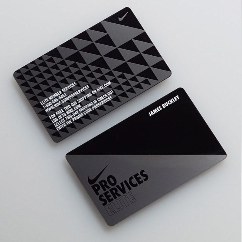 Customized vip gift card with QR code PVC business barcoded membership christmas card