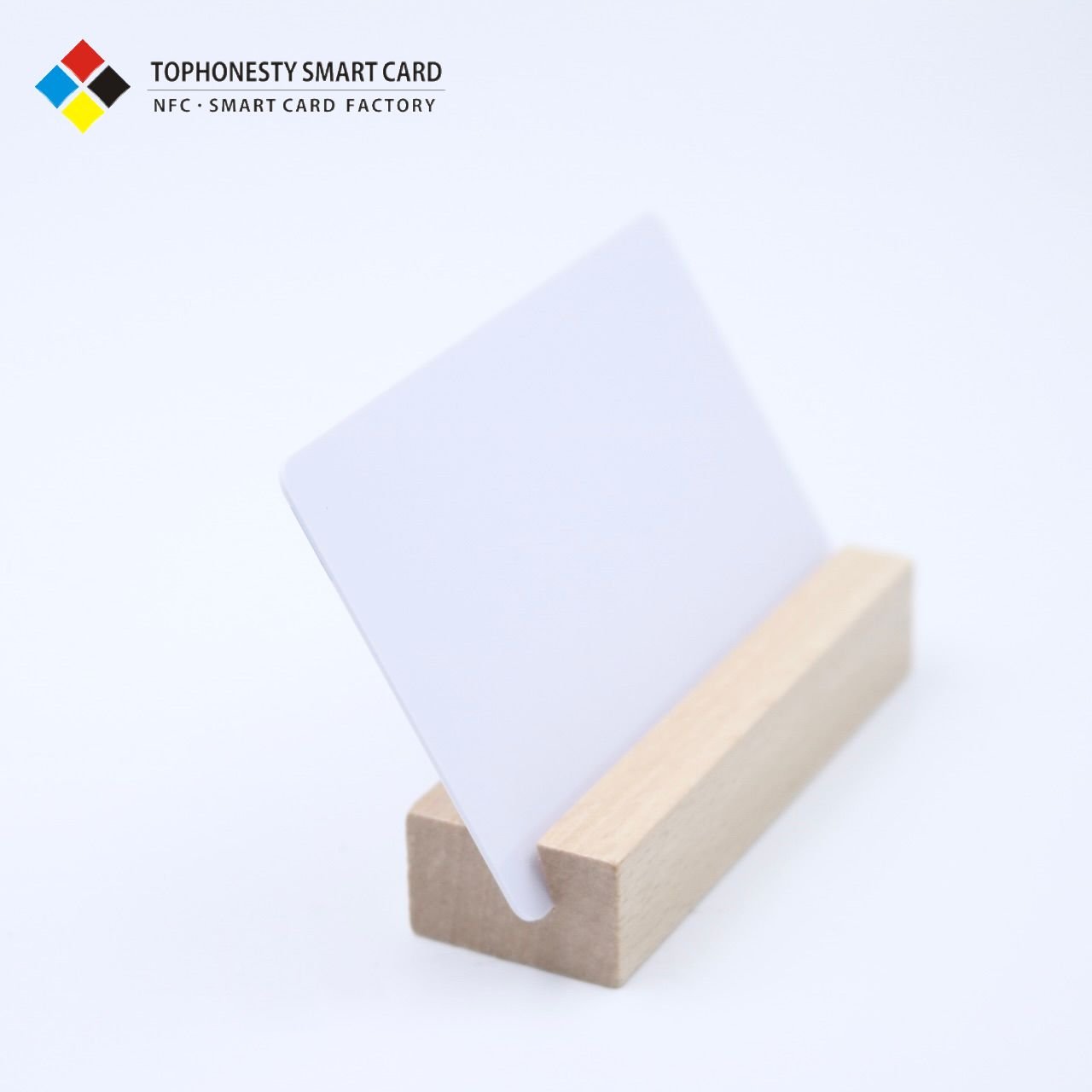 Waterproof CR80 PVC Card New ISO Printable Automatic Blank Plastic RFID Card PET Business Card Inkjet Printing