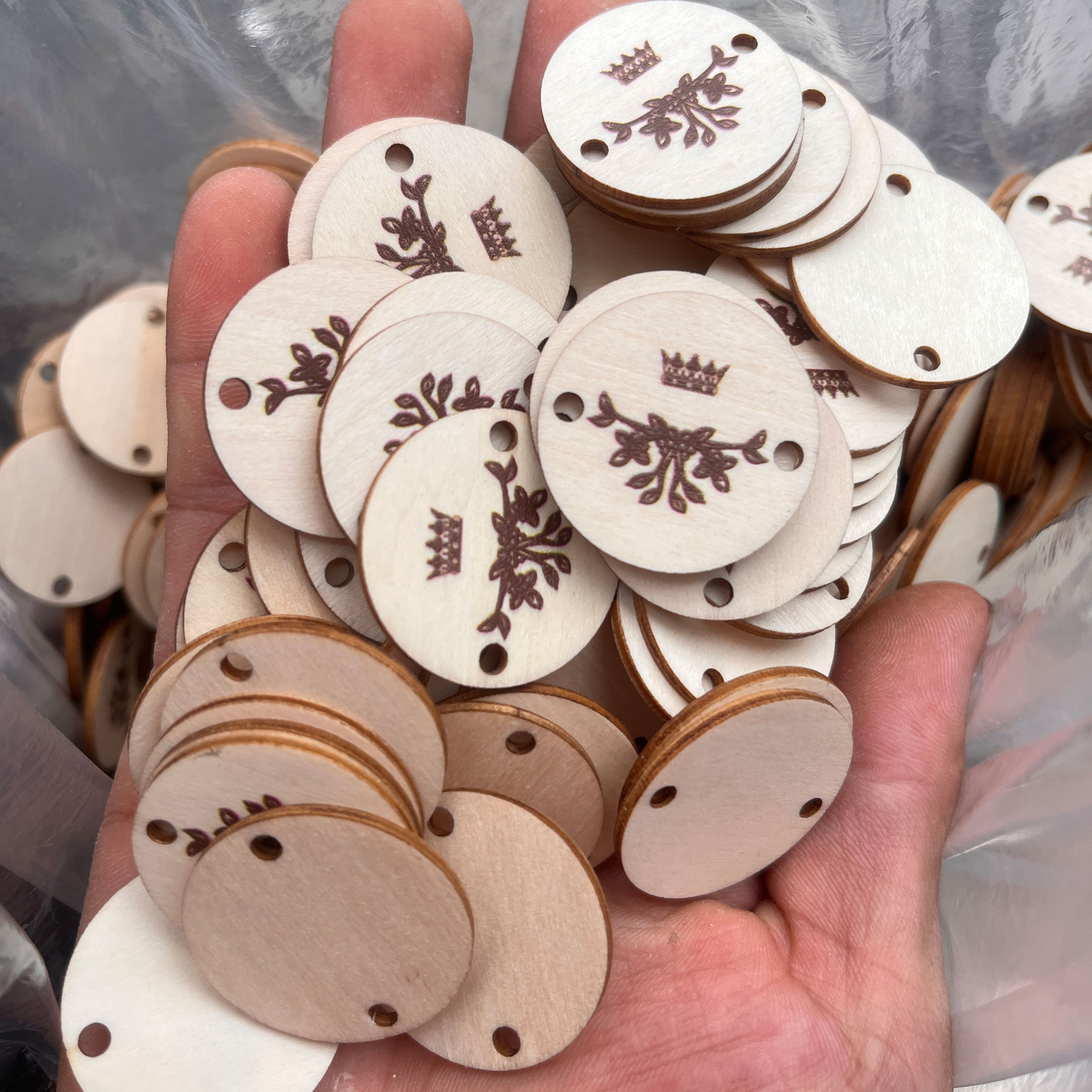 Custom wholesale NFC RFID Wooden nfc keychain Wristband Tag Wooden business card hotel access card