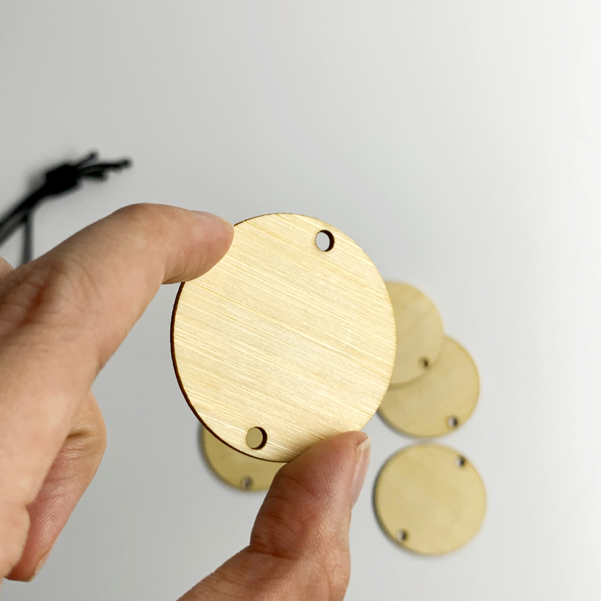 Custom wholesale NFC RFID Wooden nfc keychain Wristband Tag Wooden business card hotel access card
