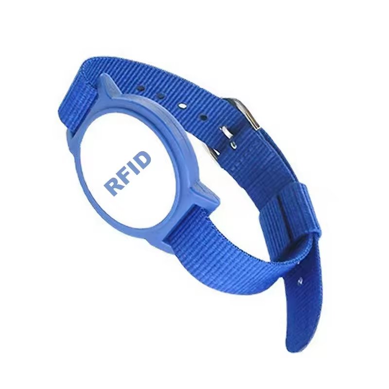 Factory Sale RFID NFC Access Control Key Badge Waterproof PVC Wristband UHF QR Code 13.56MHz 125kHz Soft Replicable Writable