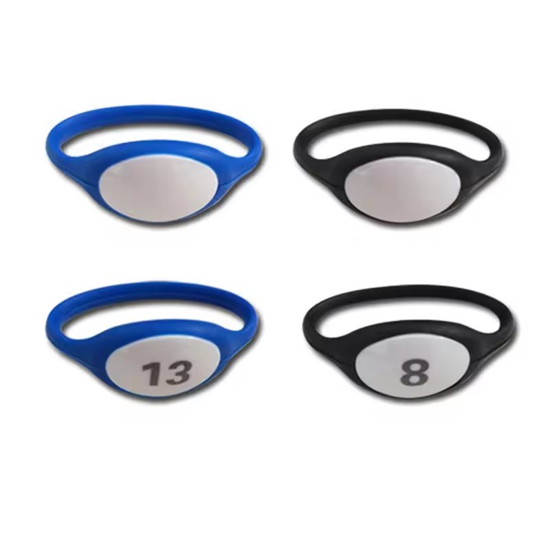 Factory Sale RFID NFC Access Control Key Badge Waterproof PVC Wristband UHF QR Code 13.56MHz 125kHz Soft Replicable Writable