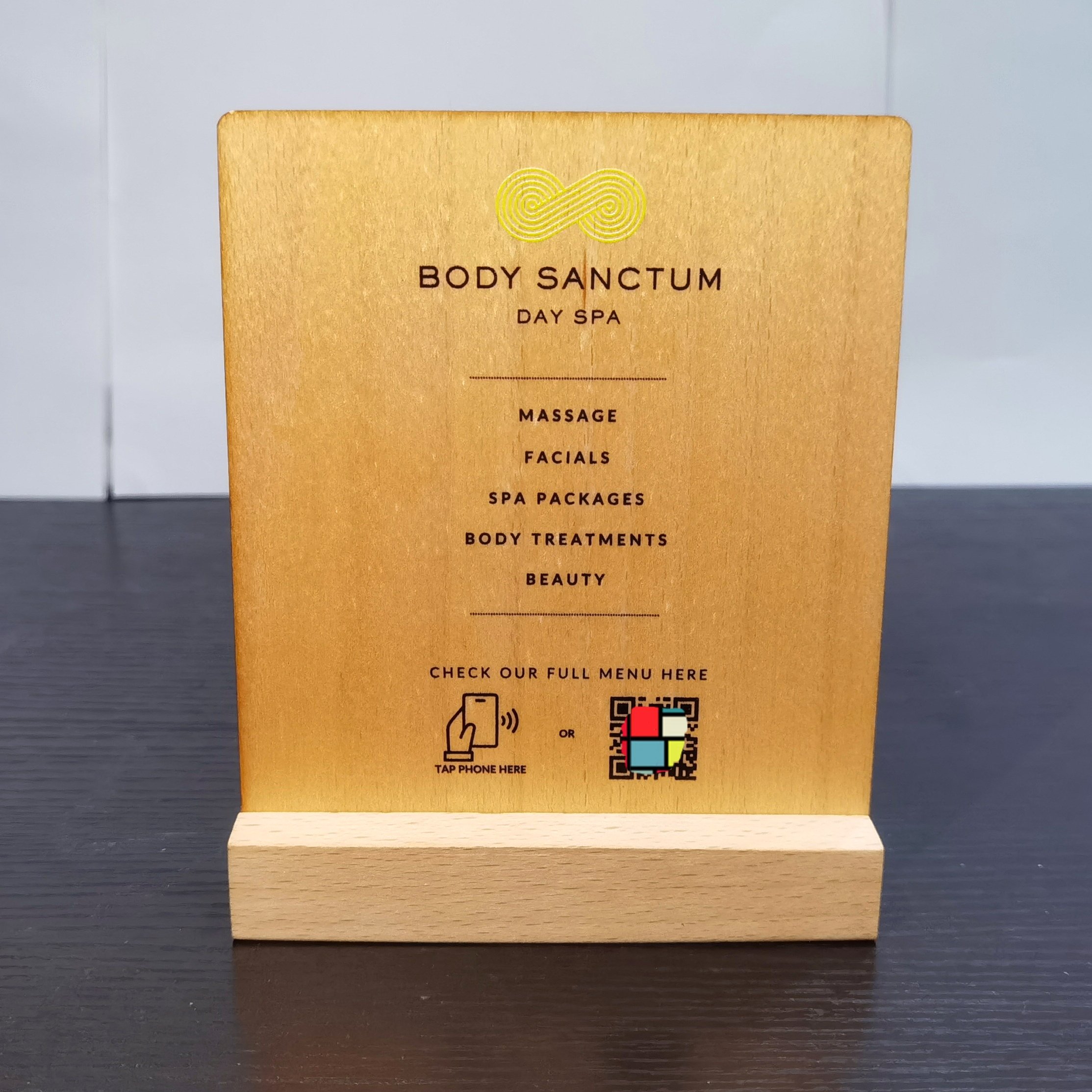 Wholesale Customizable Acrylic Table Number Card Display Stand RFID Communication QR Code Scannable NFC Menu Stand Social Media