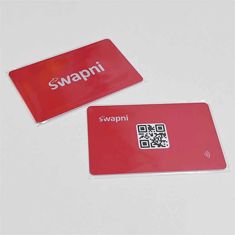 Nice Hologram NFC 424 DNA Security VIP Card ID Badge PVC Nfc Card For Digital