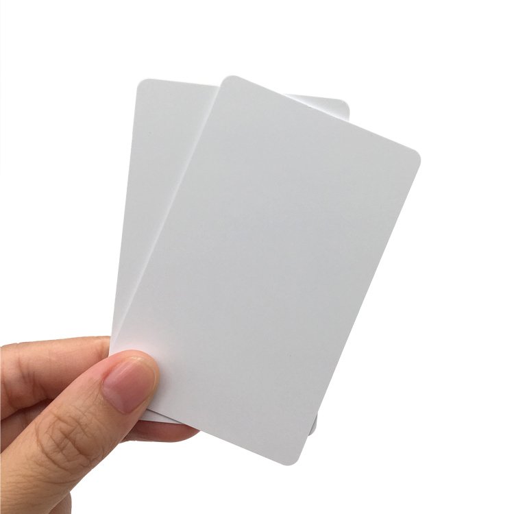 Printable Long Range Blank White UHF RFID Card Premium 860-960Mhz RFID PVC Card
