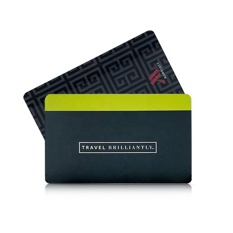 CMYK printing Plastic PVC Gift Vip Loyalty RFID Membership Card With Barcode And Qr Code 13.56Mhz