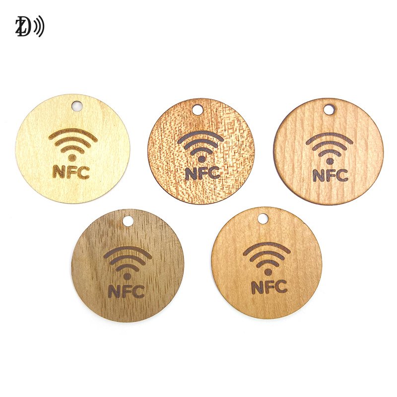 Wholesale Wood RFID Mini Card 13.56MHz Rewritable NFC Tag Keychain