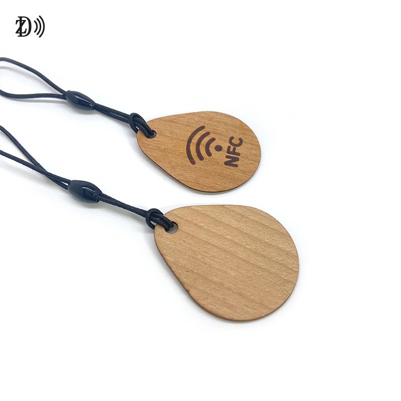 Wholesale Wood RFID Mini Card 13.56MHz Rewritable NFC Tag Keychain