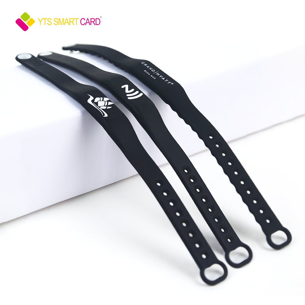 YTS Hot selling Custom Logo Waterproof wristband smart rfid nfc access control cards