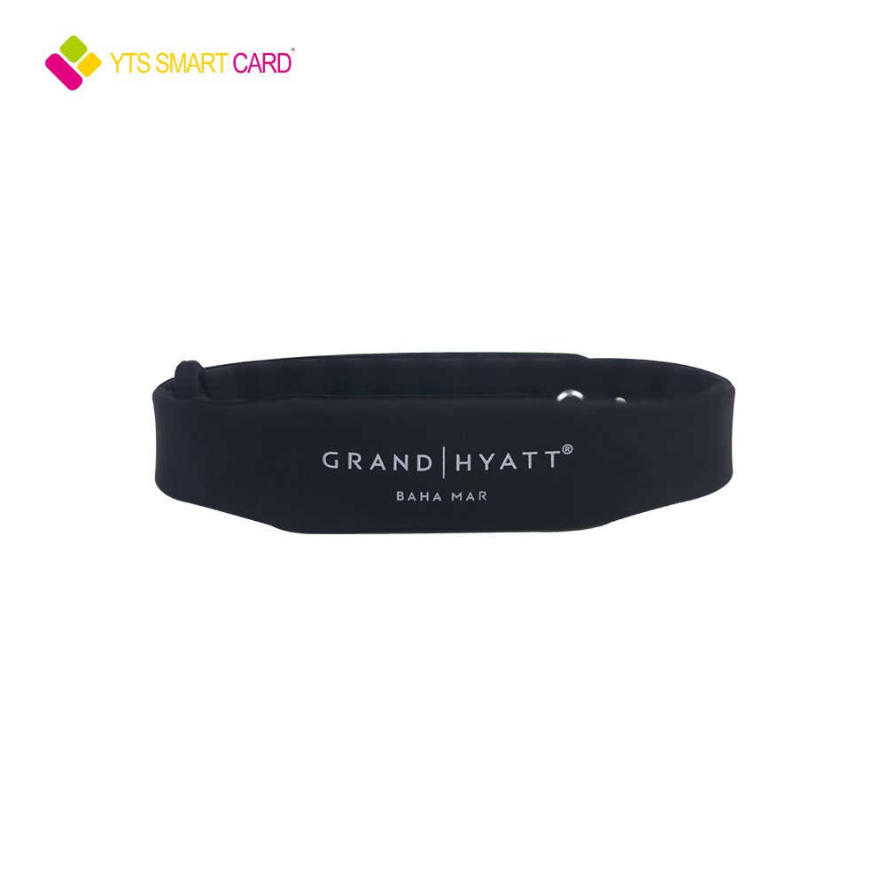 YTS Hot selling Custom Logo Waterproof wristband smart rfid nfc access control cards
