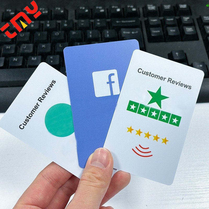 Customized CR80 Plastic Programmable Access Control Cards QR Code 13.56MHz Frequency NFC 213/215/216 Google Review NFC Card