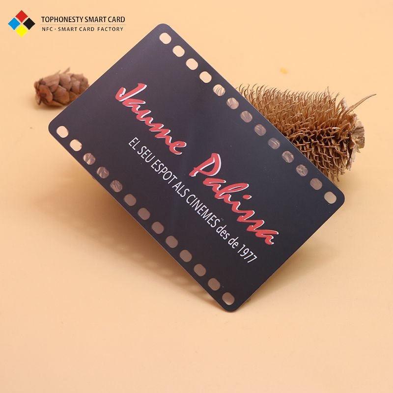 Custom Pink Metallic Foil Logo Business Card Luxury Digital Printing Art Paper Pvc Embossing Custom Card