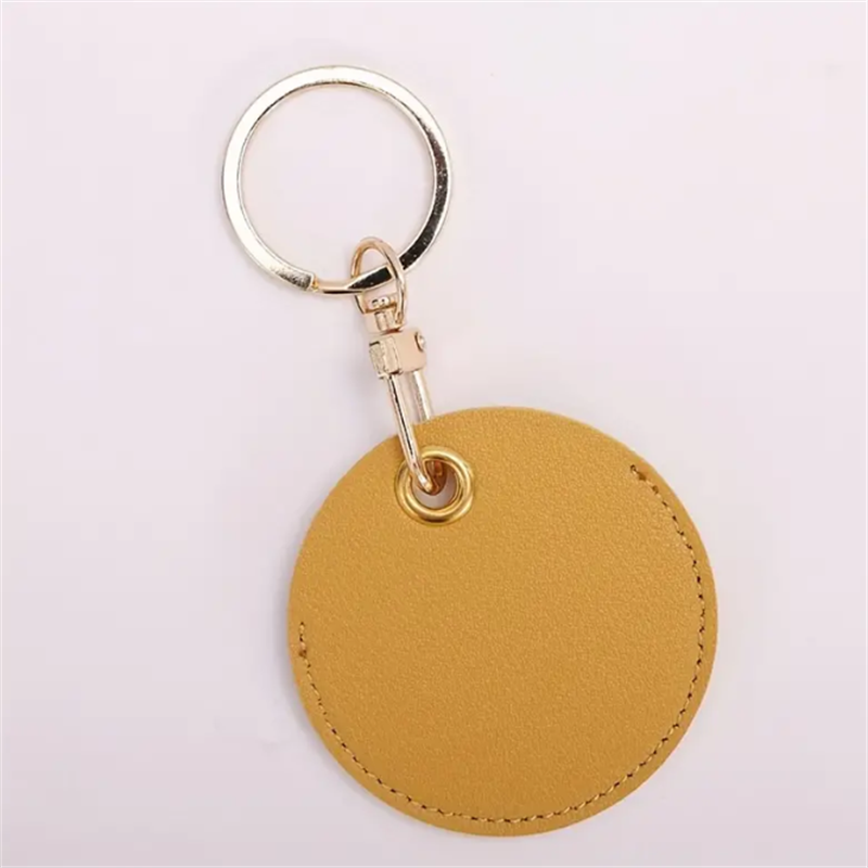Round PU leather car keychain fashion leather Access Control Card Holder pendant creative men's and women's leather lanyard