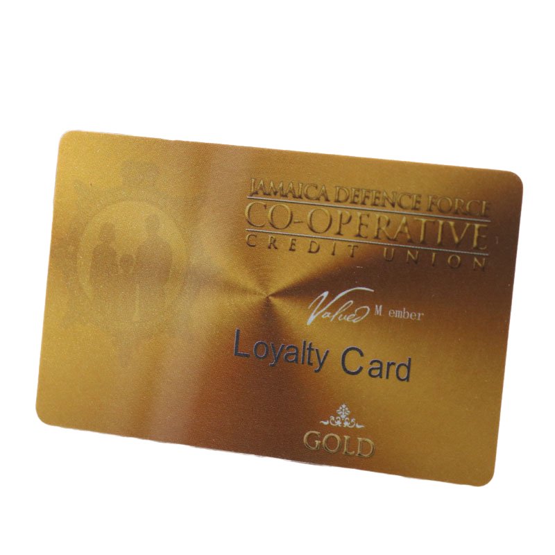 Custom plastic gift cards with logos and barcodes, QR codes, or magnetic stripes are printed chip smart card
