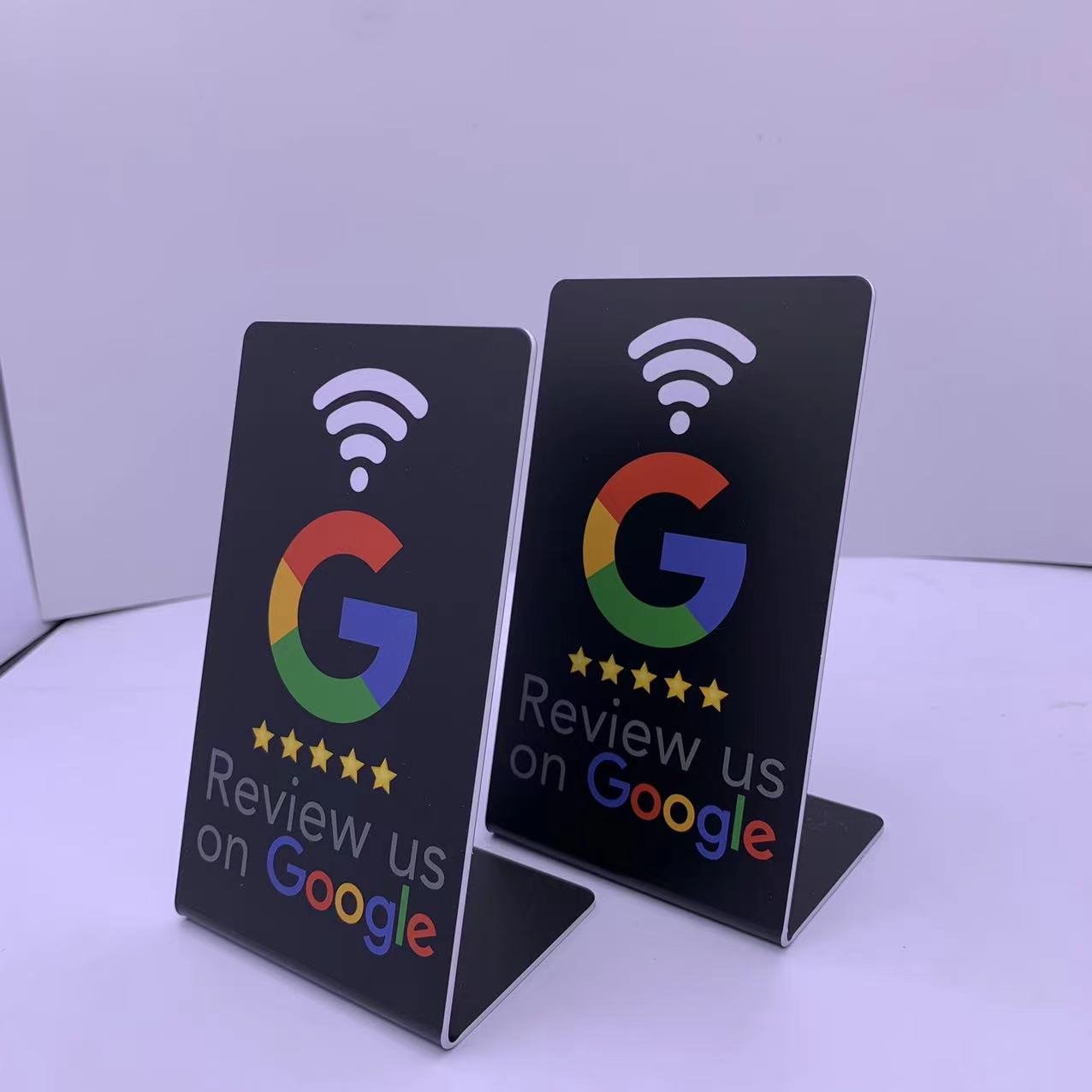 Customizable NFC Plate Display Stand Card PVC Material RFID Communication Interface 13.56MHz Hotel Google Reviews