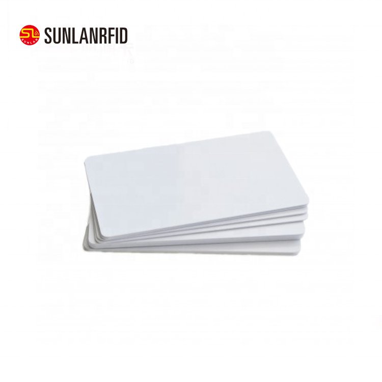 China Suppliers 125KHz ISO 11784 Compatible Blank Rfid Smart PVC EM4305 Chip Student ID Card