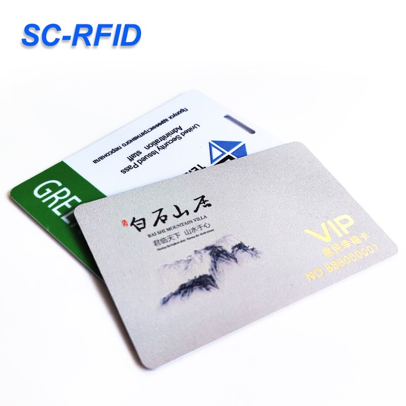 Customized Credit Card Size Fast Printing PVC Plastic Gift Card Membership VIP Business Cards