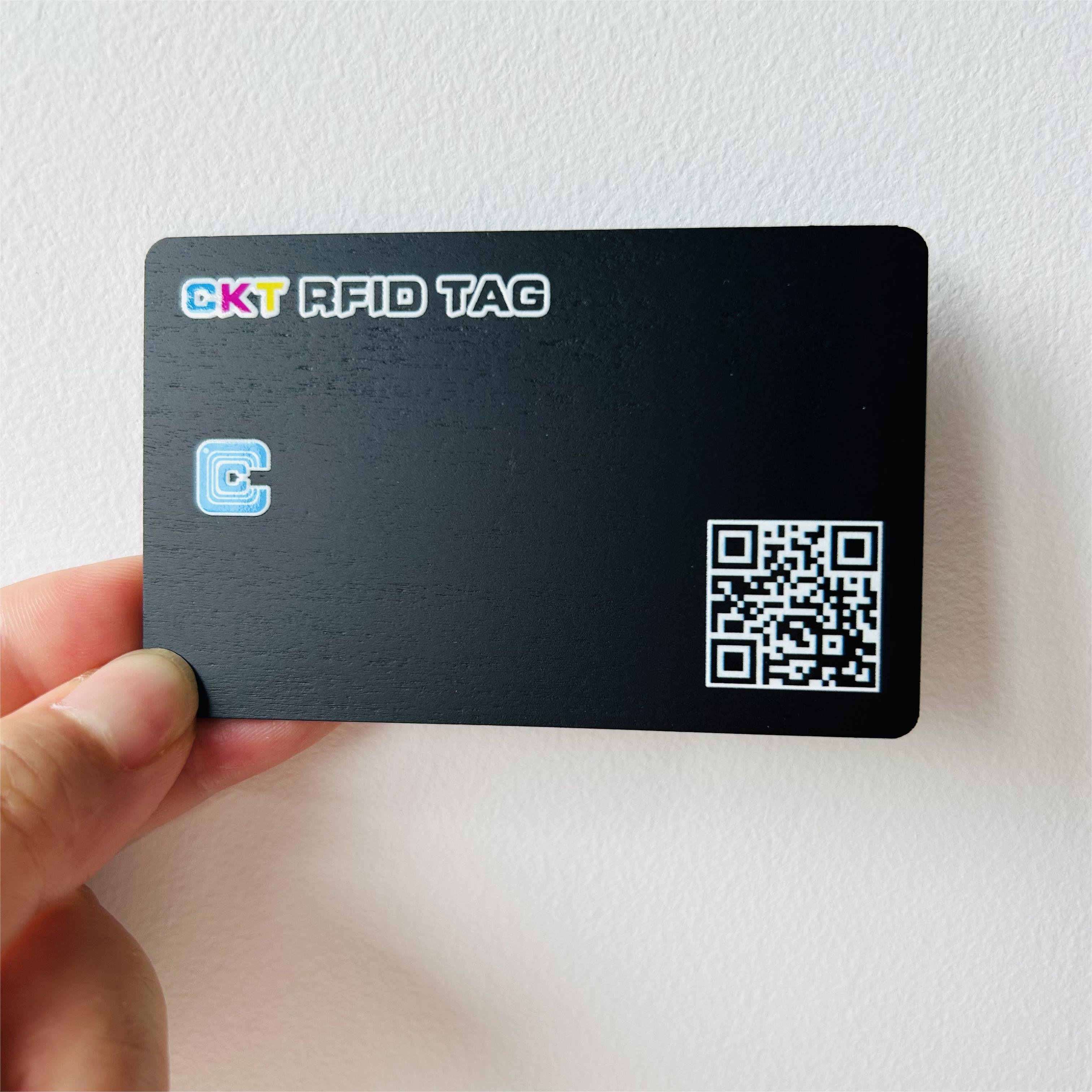 Logo Printing 13.56MHZ RFID NFC Black Bamboo Wood Card for Management
