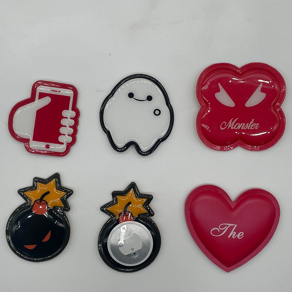 China Direct Factory UHF RFID anti metal rfid epoxy key ring Nfc Tag For Sharing Social Media And Access Control Card nfc 30 mm