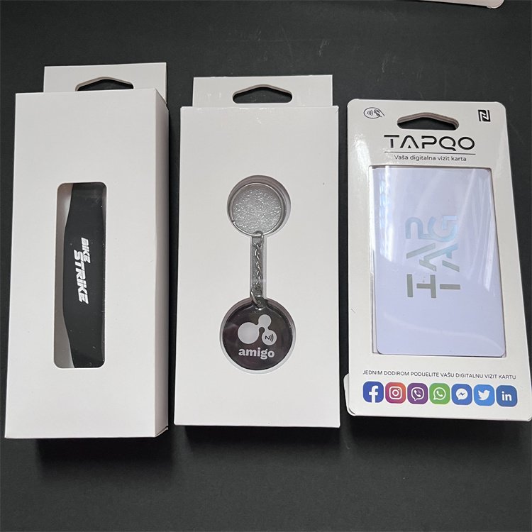 Writable NFC Club Vip Credit Card Gift Card Shiny In Various Gift Boxes With Sleeves