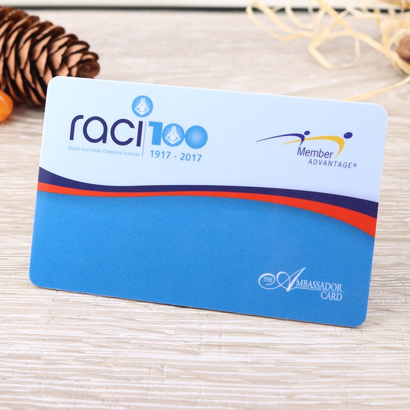 High Quality Credit Card Size Waterproof Plastic PVC Client Identification Card With Signature Panel membership card
