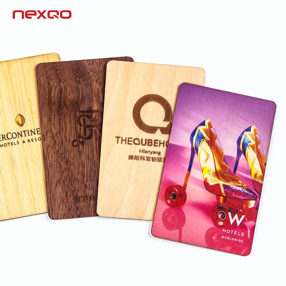 Custom Logo 125khz RFID Chip Programmable NFC Business Cards for Hotel Wooden Beech Wood Bamboo Recycled NFC Name Calling Card