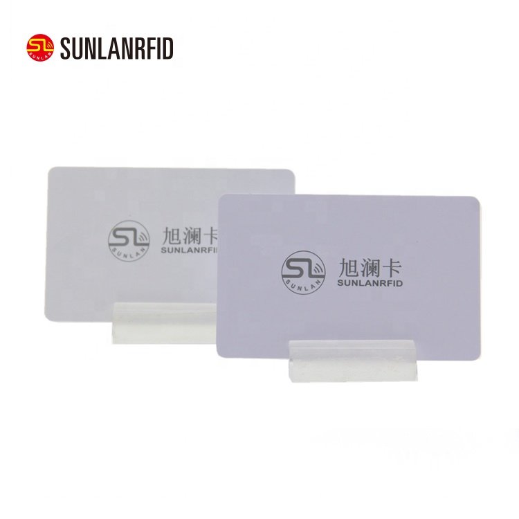 Sunlanrfid Custom 13.56MHz ISO 7816 Smart Card FM4442 Chip Blank Plastic PVC Rfid Prepaid Card