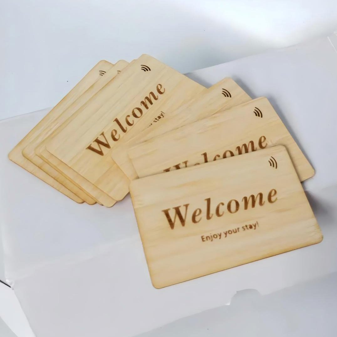Wooden hotel key card made of bamboo is suitable for Betech locks