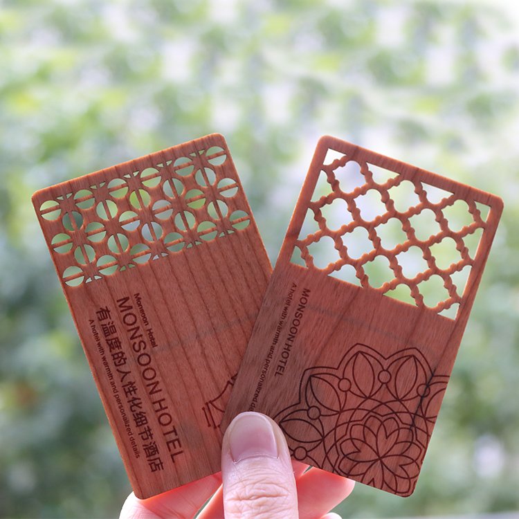 Custom Laser Engraved Printed Wood RFID NFC Card For Business Programmable Basswood Cards For Access control Hotel Room