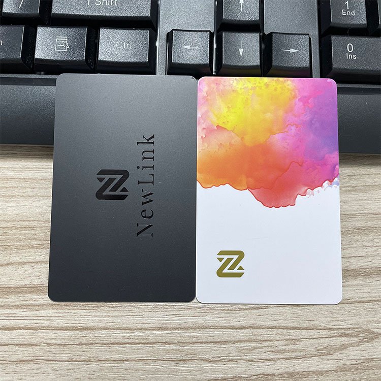 Spot UV Logo Black Matt NFC Social Media Card NFC Business RFID PVC Smart Card