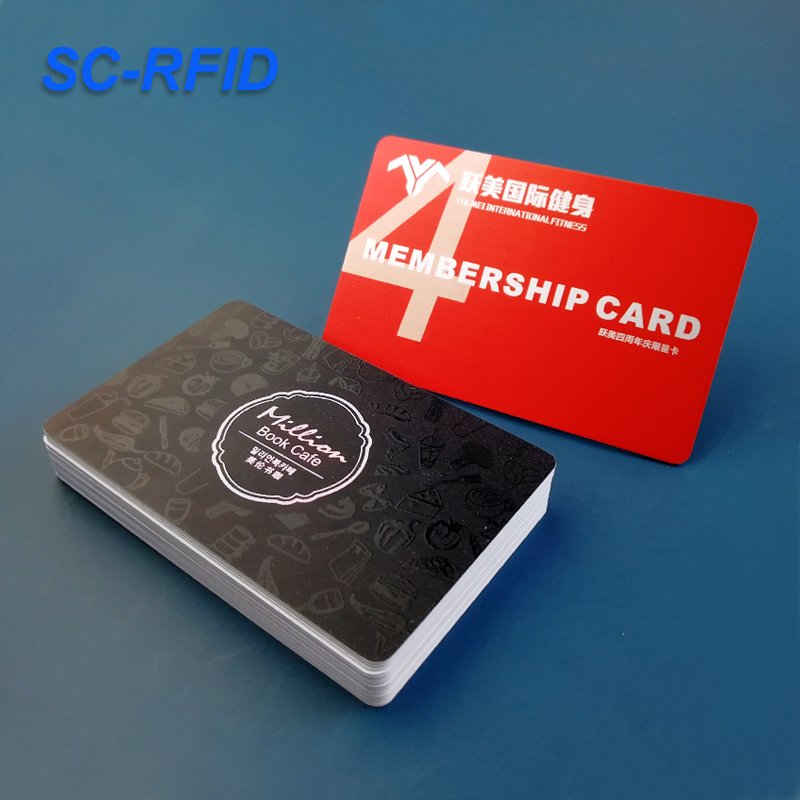 Custom Design Luxury Relievo UV Printed Visiting Card Loyalty VIP Membership Warranty Card Plastic PVC Business Gift Cards