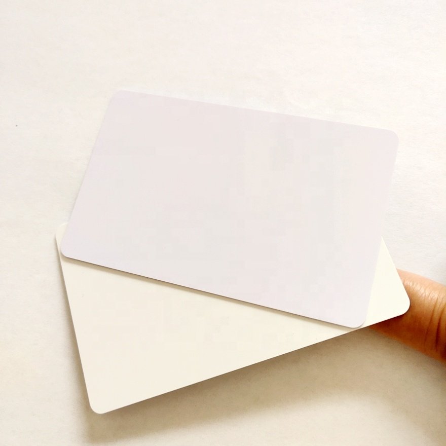 Ready to Ship HQ Printable plastic PVC card with film on both side 0.84mm thickness Plastic White Blank Glossy Surface PVC Card