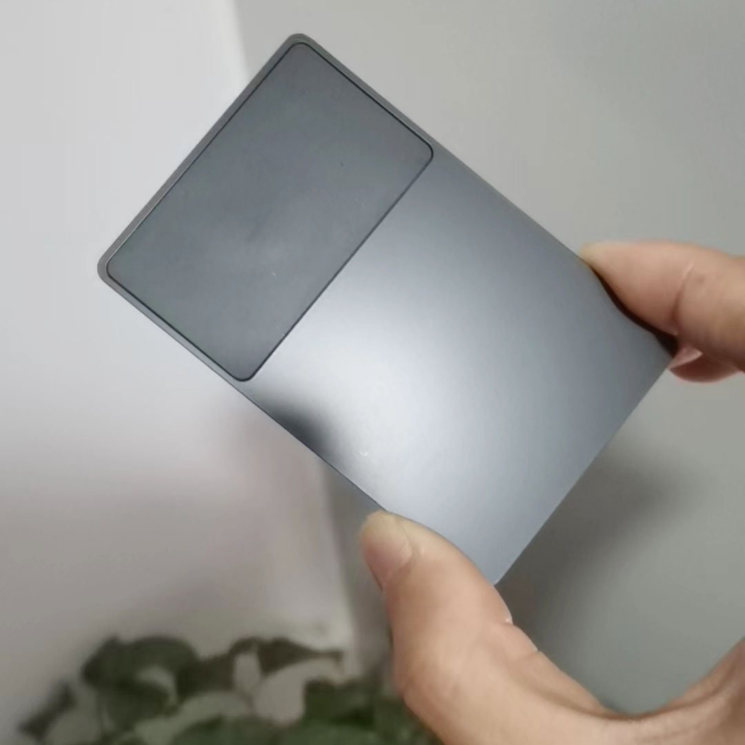 customized printing Tap to go NFC 213 Chip 144byte Matt Black stainless steel NFC Metal Business Card with dynamic qr code