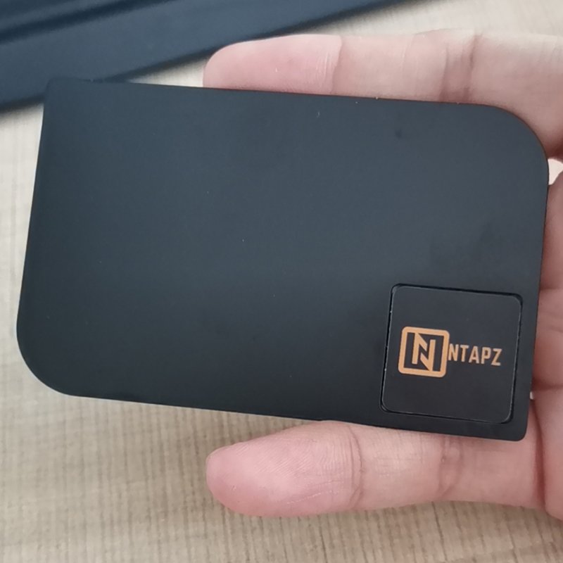 customized printing Tap to go NFC 213 Chip 144byte Matt Black stainless steel NFC Metal Business Card with dynamic qr code