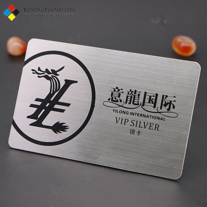 Custom 125khz ID 13.56Mhz IC NFC UHF PVC RFID Card For Hotel Member VIP Parking Business School Access Control System Management