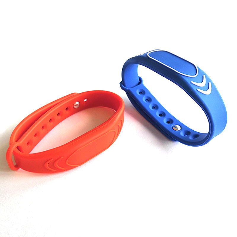 Adjustable Waterproof Silicone Wristband 13.56Mhz NFC Events RFID Festival Bracelets Access Control Cards