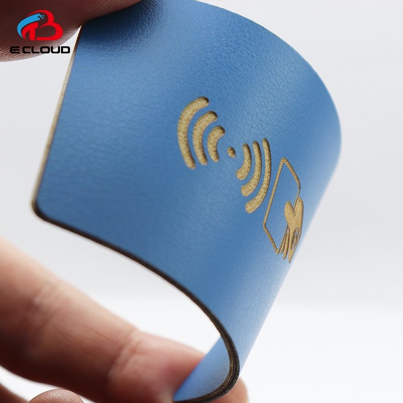 13.56Mhz Ntag213 Access Control Card RFID Wooden Key Card Flexible Soft Wood NFC Card